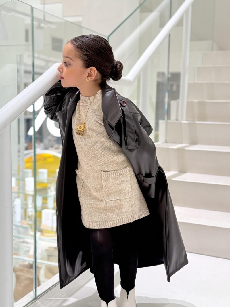 Winter- Brown - Image 2