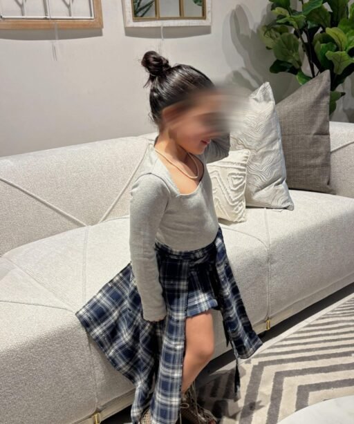 Plaid skirt
